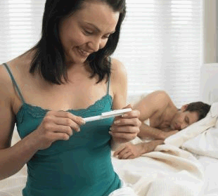 Teste Gravidez em casa - benefícios, segurança e cuidados nos testes de farmácia